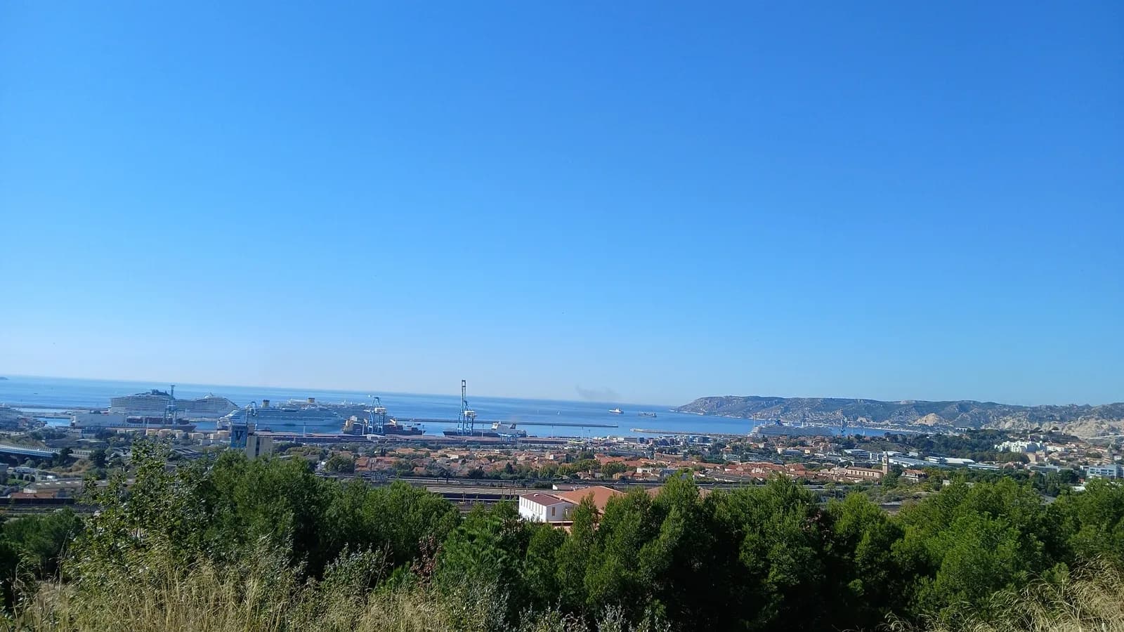 Marseille — Auto transport naar Marseille