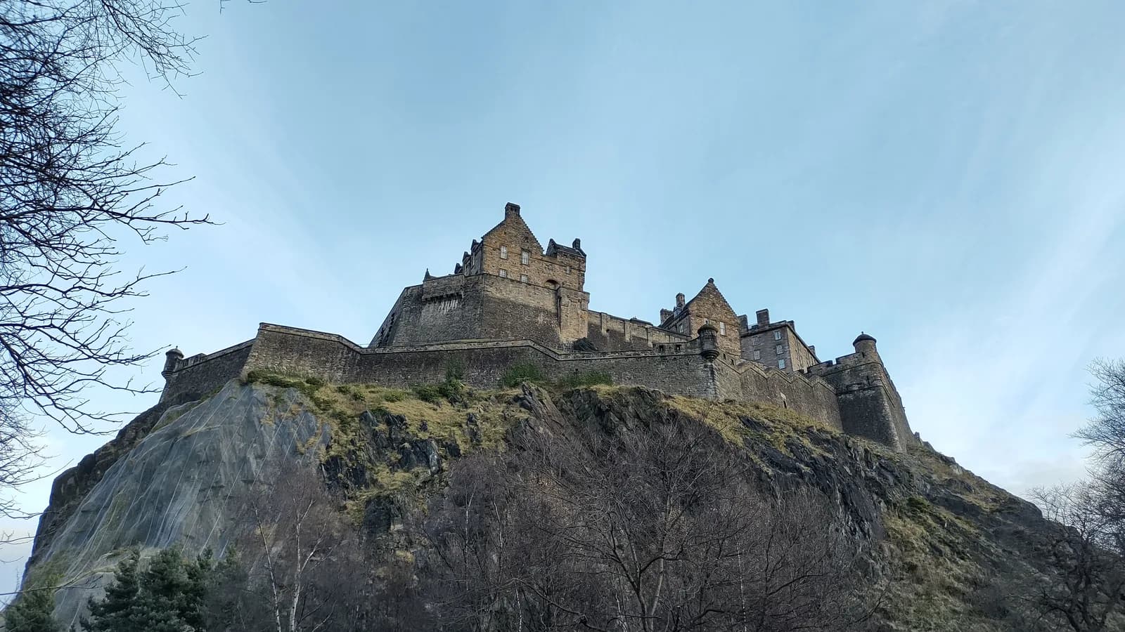 Edinburgh — Auto transport naar Edinburgh